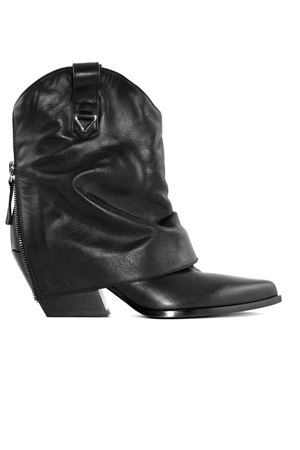 Black leather ankle boot ELENA IACHI | E3891NERO